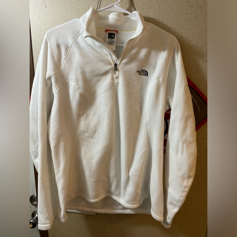 Women’s North Face Solid White - image 2